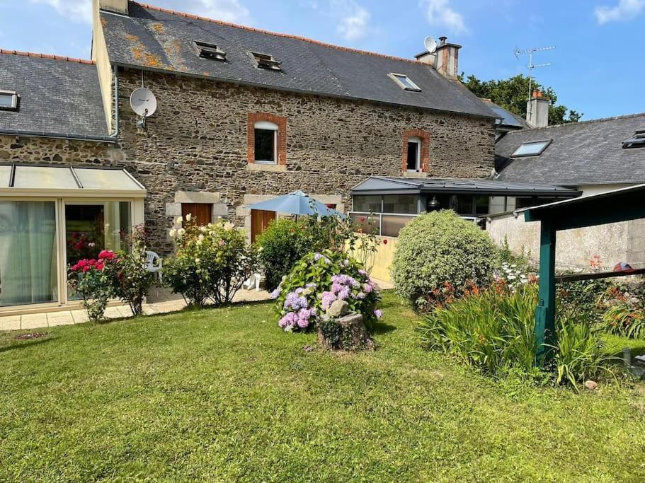 Maison De Famille Entre Terre Et Mer Lantic 外观 照片